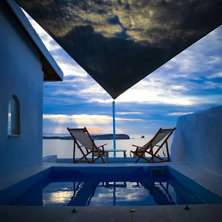 Acres Paros *