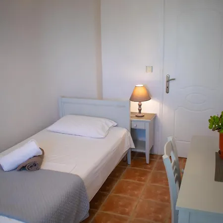Acres Paros דירה