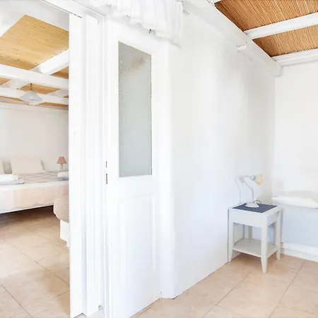 아파트 Acres Sunset Agia Irini (Paros)